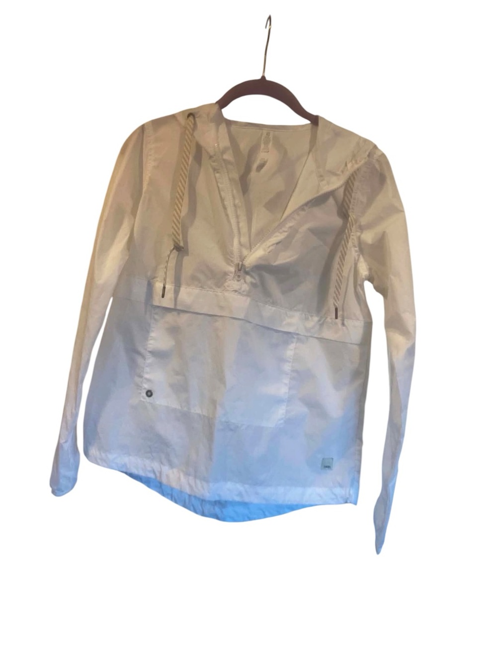NWOT Vuori Windbreaker WHITE Size X-Small